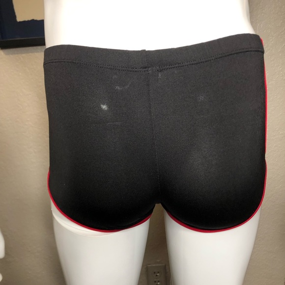 Mens Retro very short shorts. - Picture 3 of 10